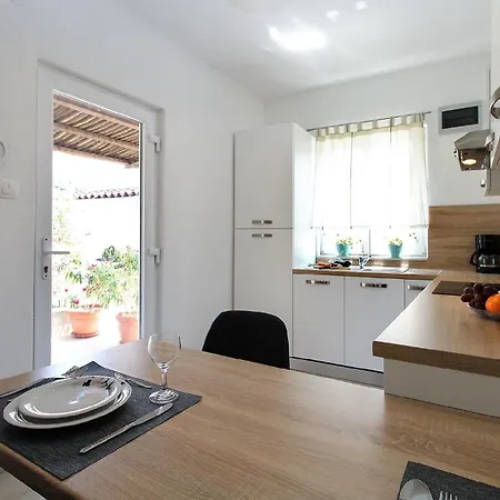 Apartment Fuer 4 Personen Ca 45 Qm In Pula-fondole, Istrien Istrische Riviera *